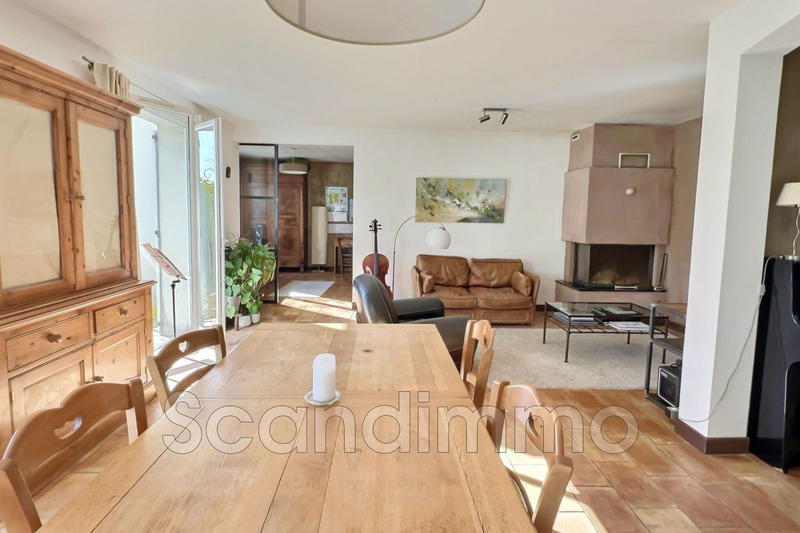 Maison - 169 m² - 6 pièces