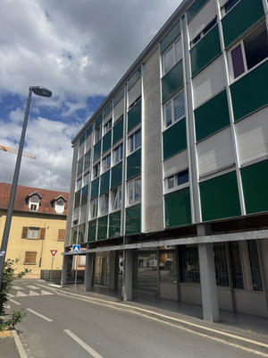 Local commercial - 238 m²