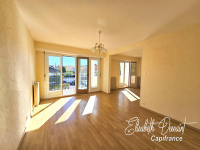 Appartement - 85 m² - 4 pièces