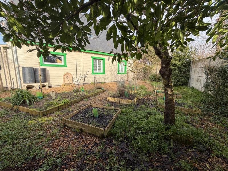 Maison - 140 m² - 4 pièces