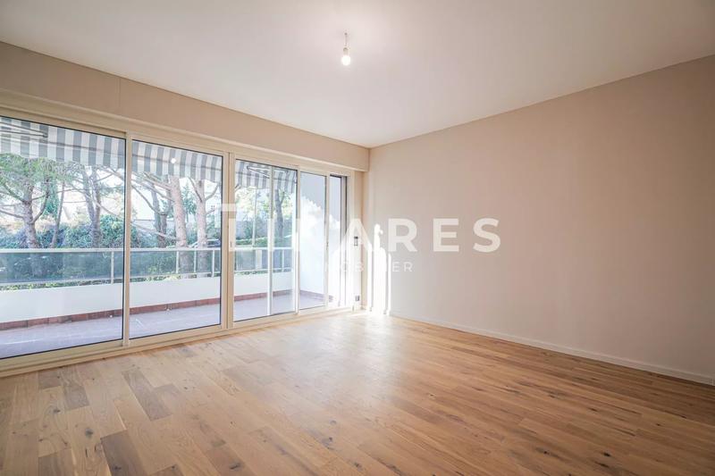 Appartement - 168 m² - 5 pièces