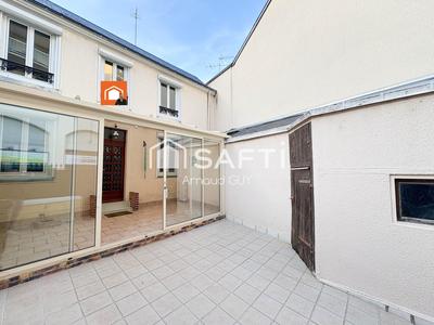 Maison - 82 m² - 4 pièces