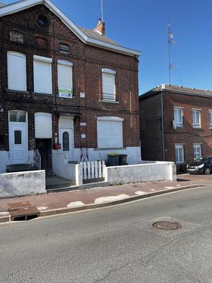 Maison - 121 m² - 6 pièces