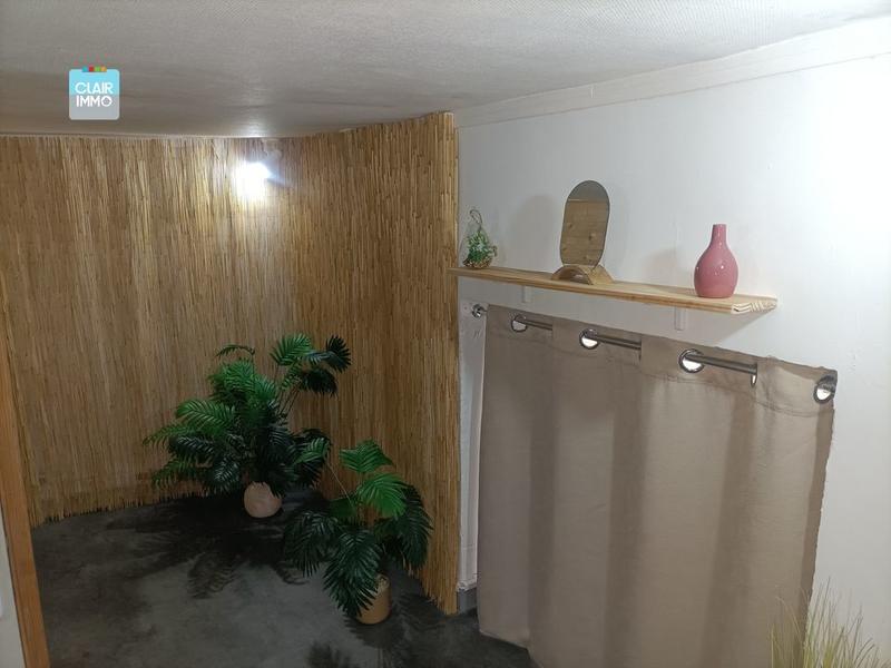 Fonds de commerce - Local commercial - 90 m²