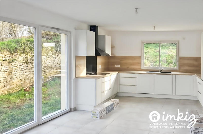 Maison - 105 m² - 4 pièces