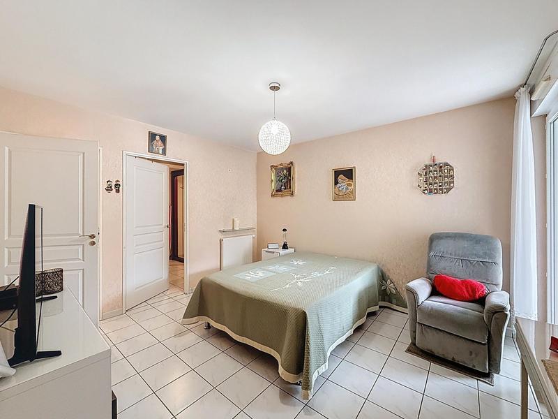 Appartement - 120 m² - 4 pièces