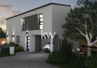 Maison - 95 m² - 4 pièces