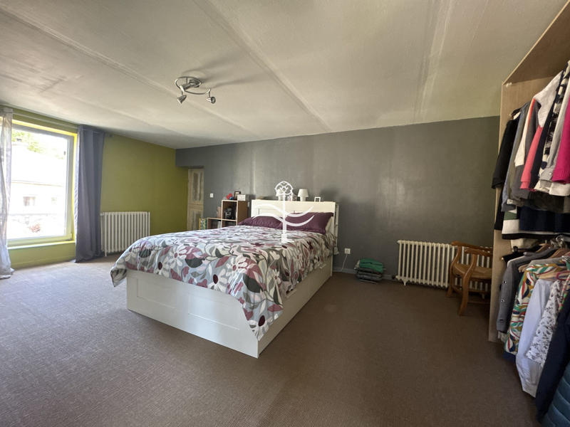 Maison ancienne - 175 m² - 6 pièces