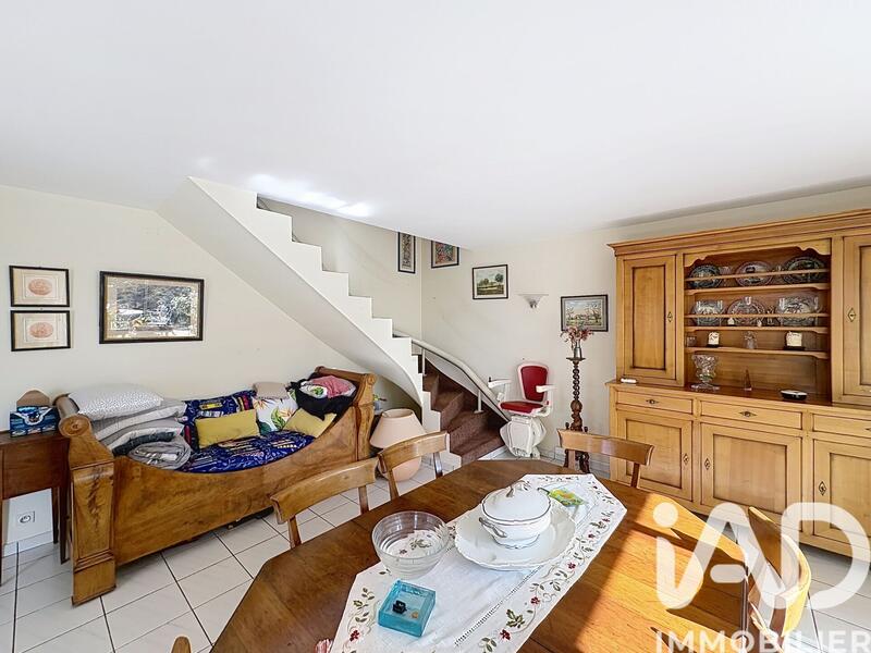 Maison - 121 m² - 4 pièces