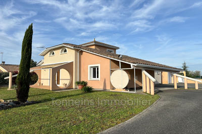 Maison - 114 m² - 4 pièces