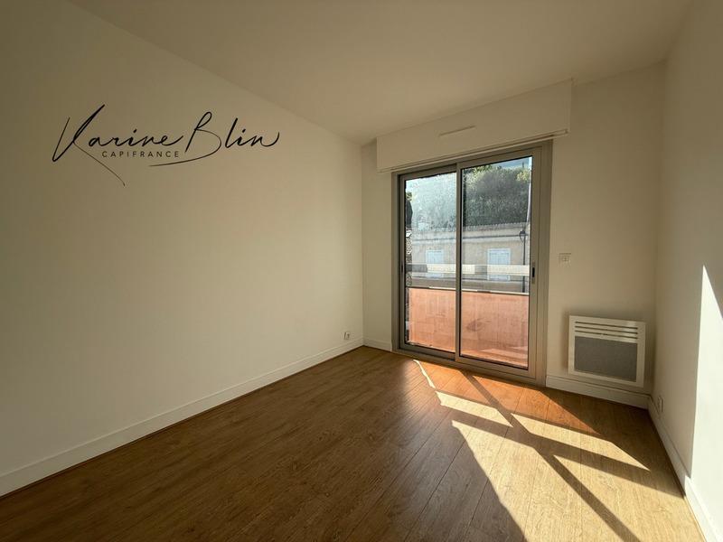 Appartement - 86 m² - 4 pièces