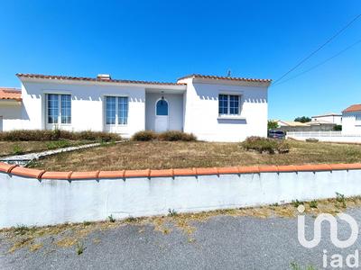 Maison - 88 m² - 5 pièces