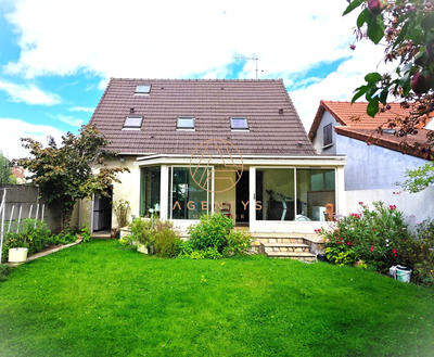 Maison - 120 m² - 5 pièces