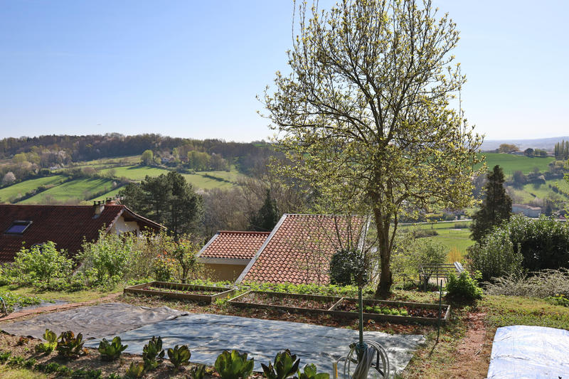 Maison - 122 m² - 4 pièces