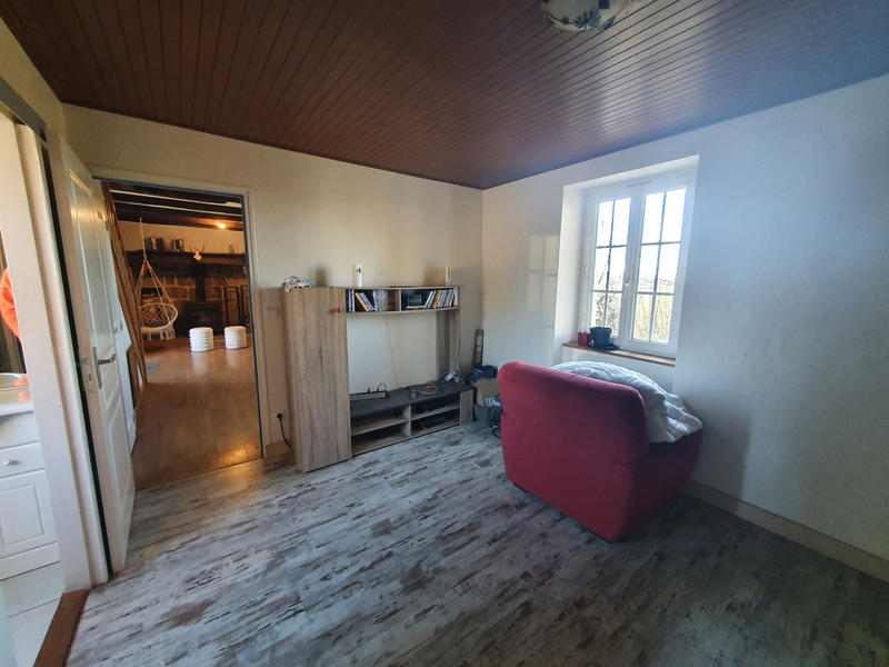 Propriété - 85 m² - 4 pièces