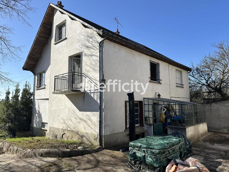 Maison - 380 m² - 14 pièces