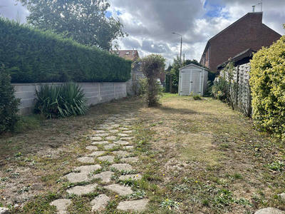 Maison - 97 m² - 5 pièces