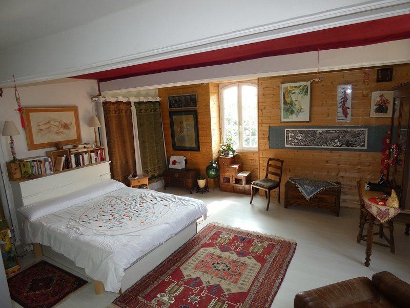 Maison - 468 m² - 12 pièces