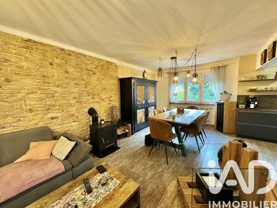 Maison - 134 m² - 9 pièces