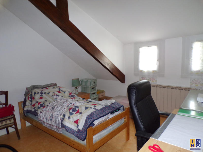 Maison - 102 m² - 4 pièces