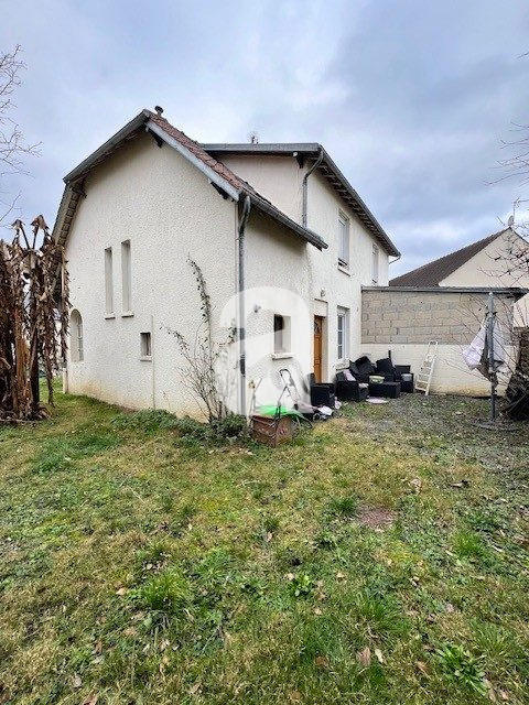 Maison - 66 m² - 5 pièces