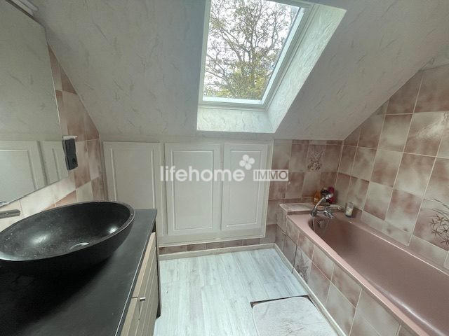 Maison traditionnelle - 95 m² - 6 pièces