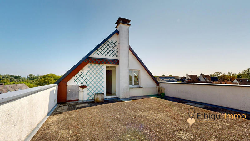 Appartement - 110 m² - 4 pièces