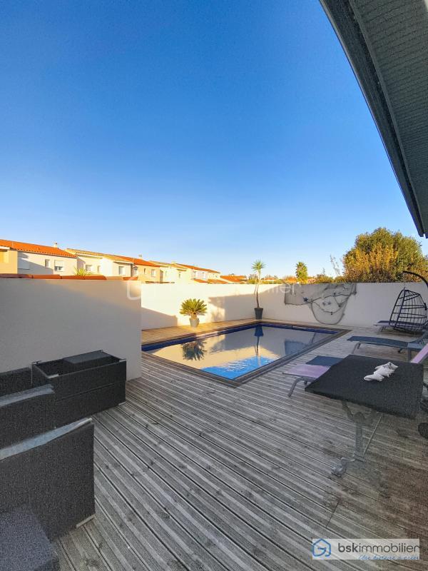 Maison traditionnelle - 145 m² - 5 pièces