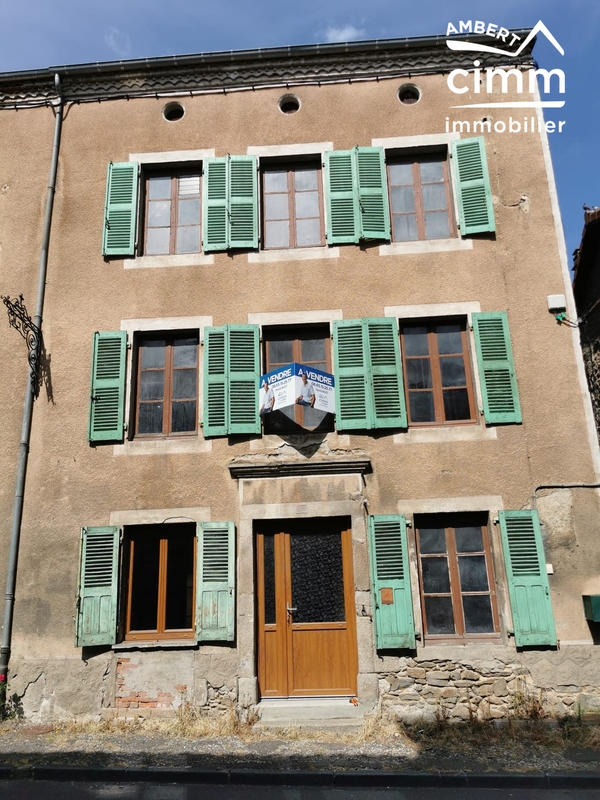 Maison - 195 m² - 9 pièces