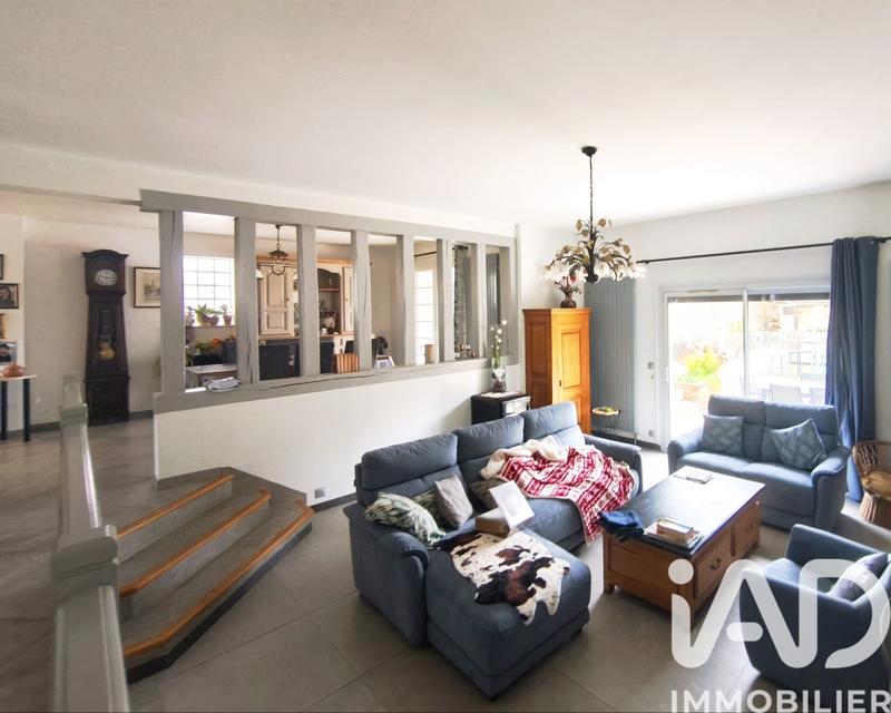 Maison - 153 m² - 7 pièces