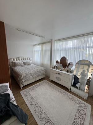 Appartement - 80 m² - 5 pièces