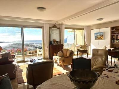 Appartement - 94 m² - 3 pièces