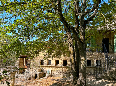 Maison - 250 m² - 10 pièces