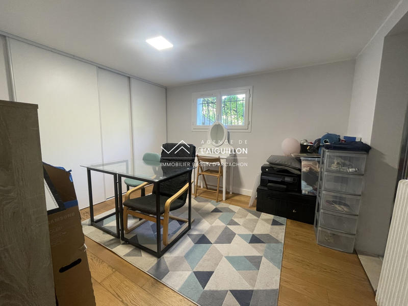 Maison - 200 m² - 7 pièces