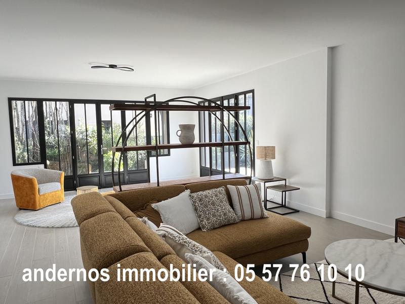 Maison contemporaine - 156 m² - 5 pièces