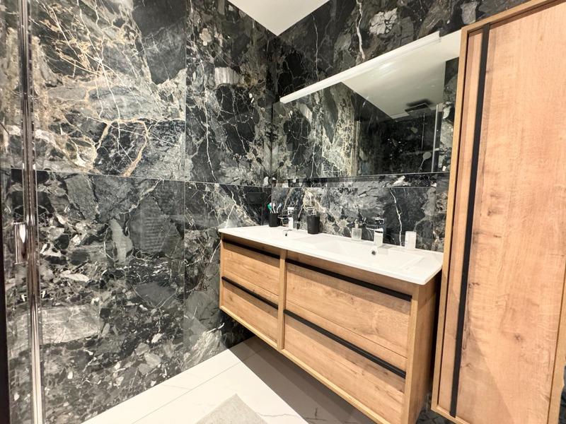 Appartement - 76 m² - 4 pièces