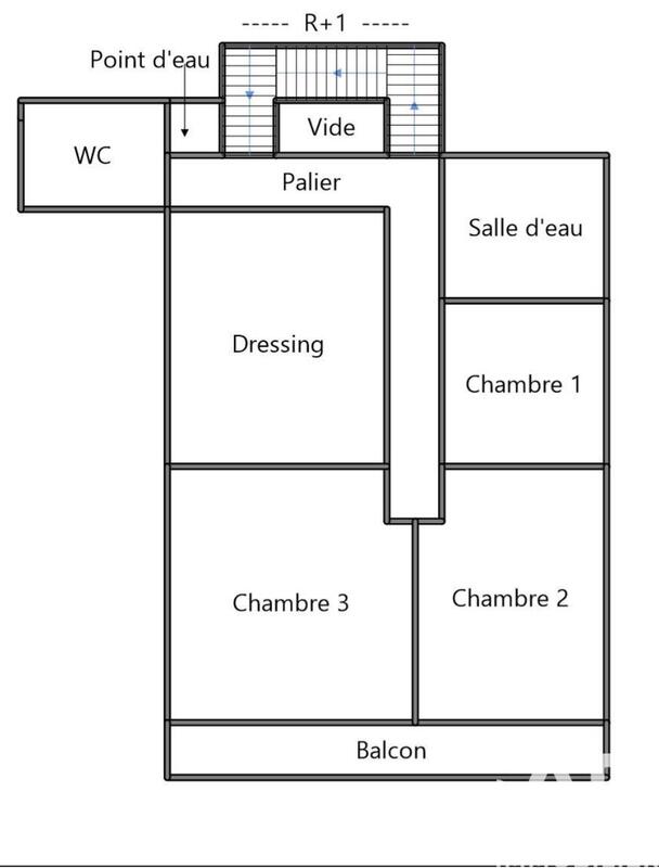 Maison - 243 m² - 7 pièces