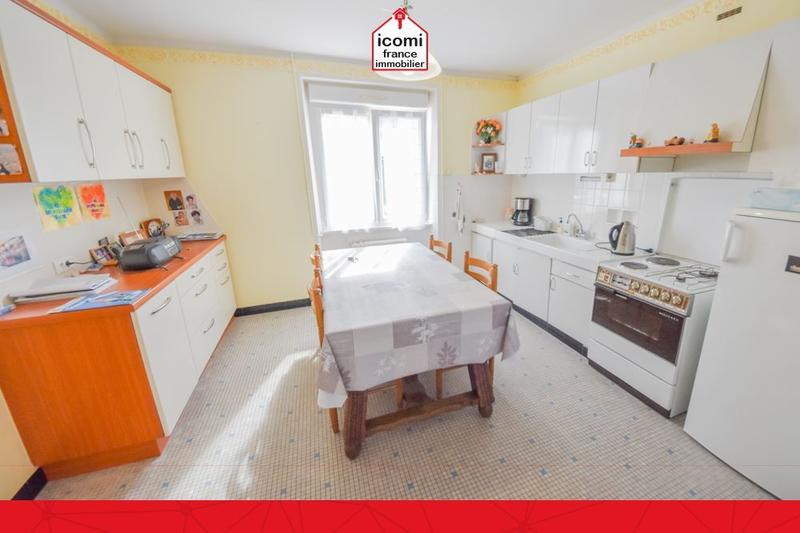 Maison - 114 m² - 8 pièces