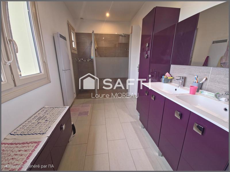 Maison - 196 m² - 8 pièces