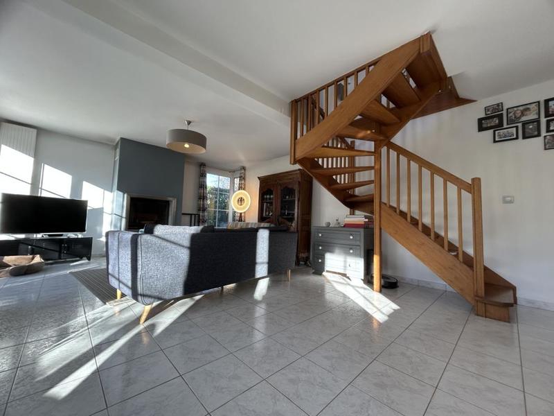 Maison - 142 m² - 5 pièces