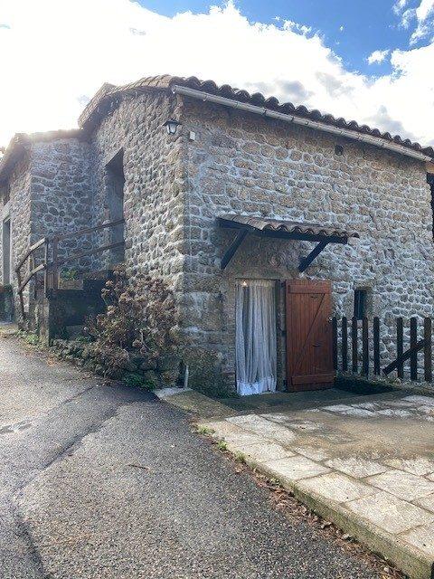 Maison ancienne - 105 m² - 5 pièces