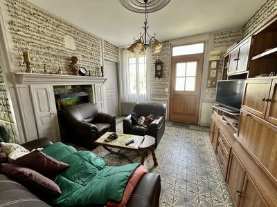 Maison ancienne - 71 m² - 2 pièces