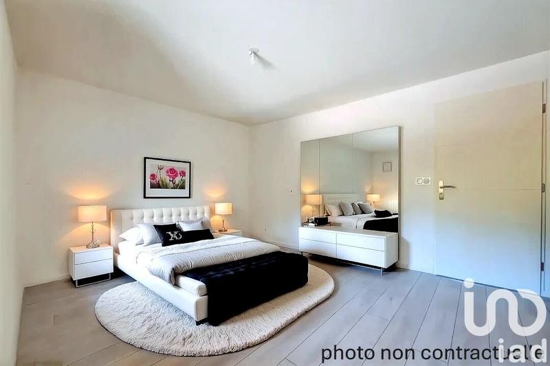 Duplex - 176 m² - 6 pièces