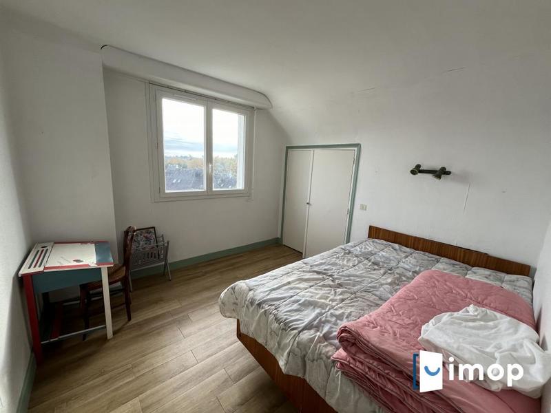 Maison - 168 m² - 7 pièces