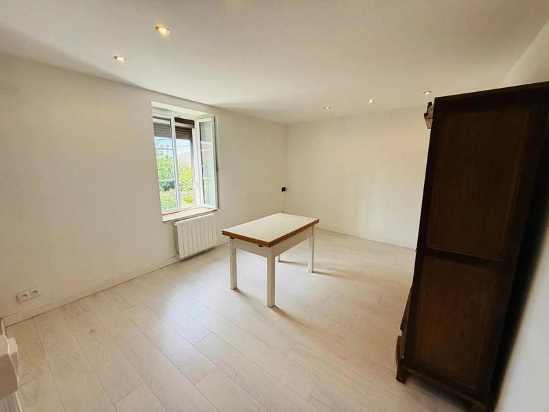 Maison - 135 m² - 8 pièces