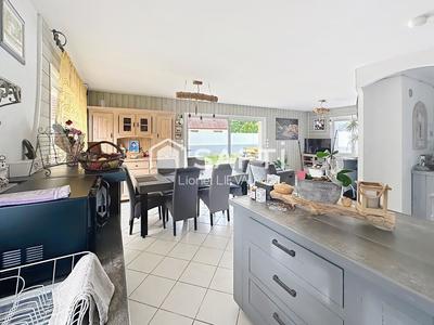 Maison - 150 m² - 7 pièces