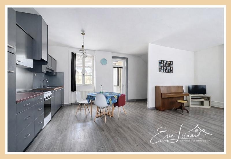 Maison de ville - 132 m² - 6 pièces