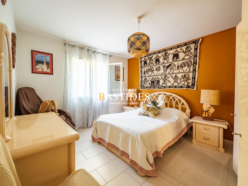 Maison contemporaine - 198 m² - 6 pièces