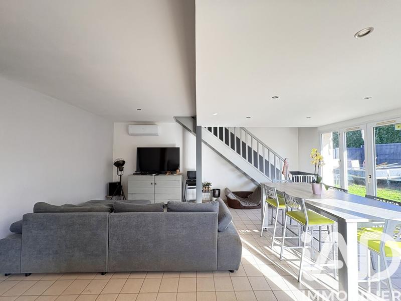 Maison - 108 m² - 5 pièces