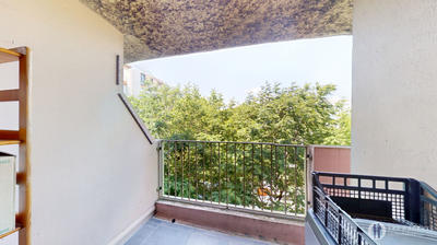 Appartement - 120 m² - 6 pièces